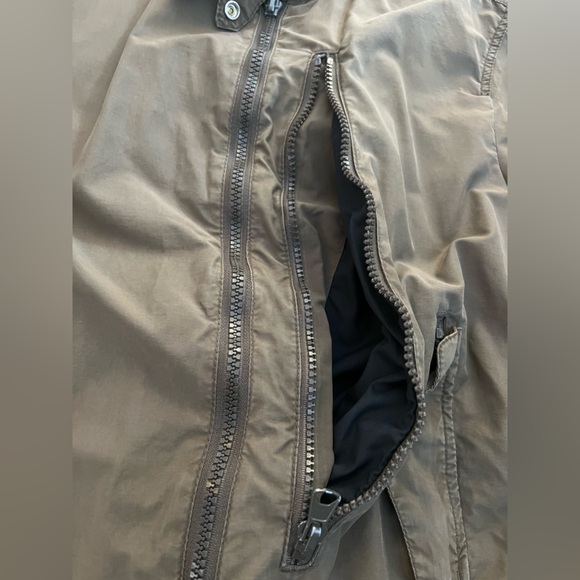 Guess Olive Green Lightweight Jacket with Relaxed Fit - Picture 10 of 15